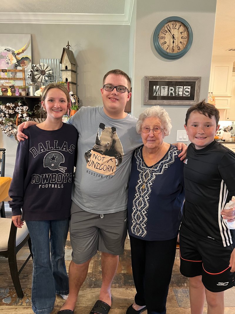 Anna Mae Caillier - Photo 45