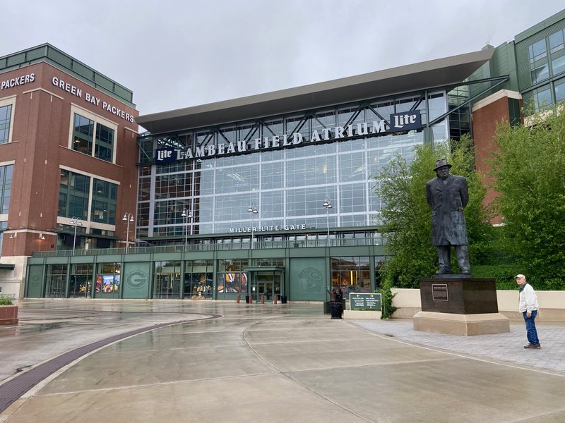 Samuel Joseph Lucia - Photo 131