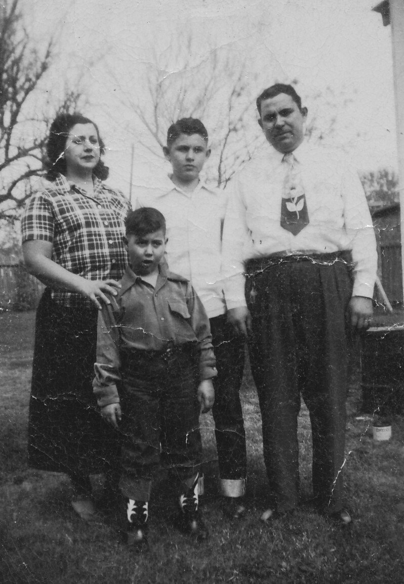 Samuel Joseph Lucia - Photo 164