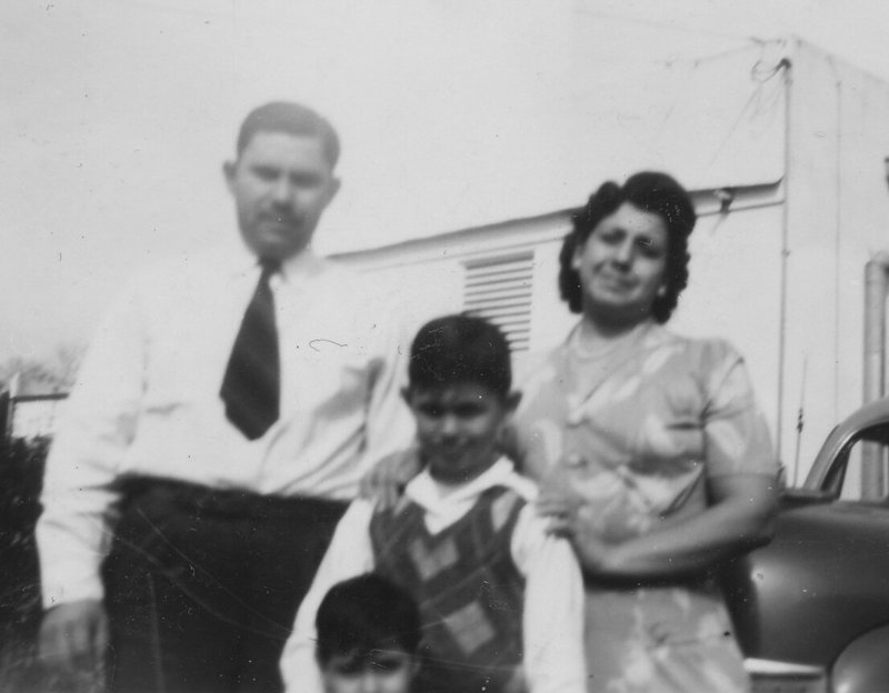 Samuel Joseph Lucia - Photo 205