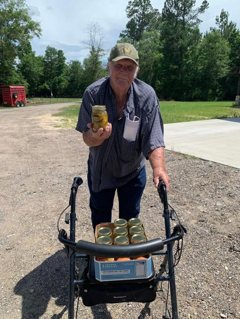 Chris Simmons - Photo 13