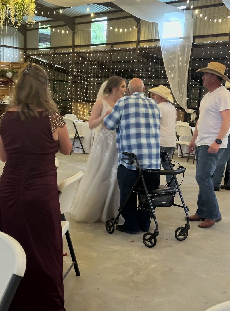 Chris Simmons - Photo 40