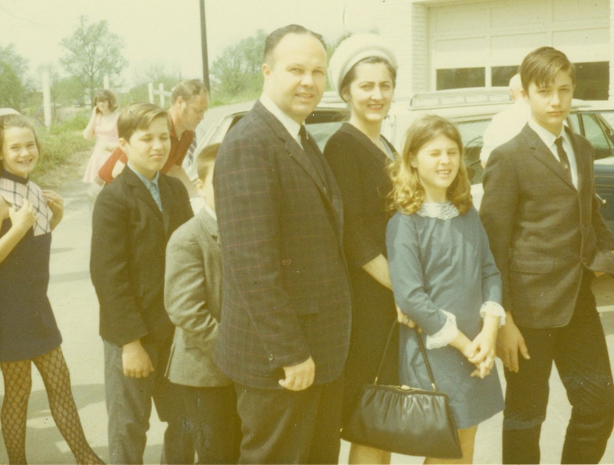 W.E. "Bill" Belcher — photo 51