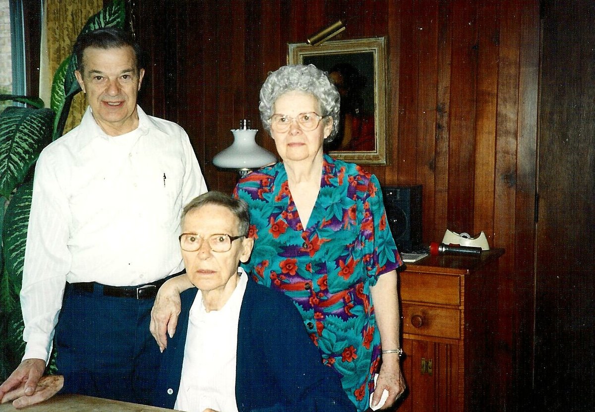 W.E. "Bill" Belcher — photo 106