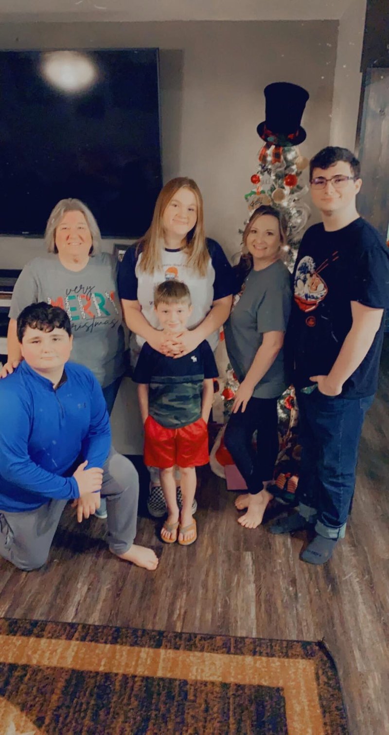 Michelle "Shell" Mathis - Photo 84