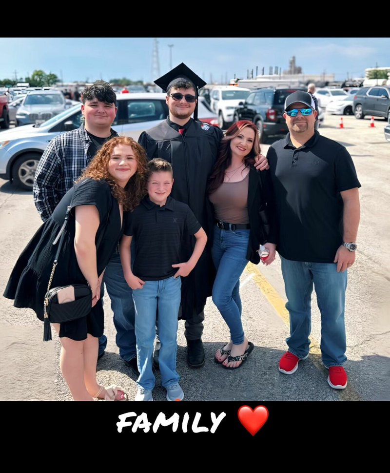 Michelle "Shell" Mathis - Photo 125