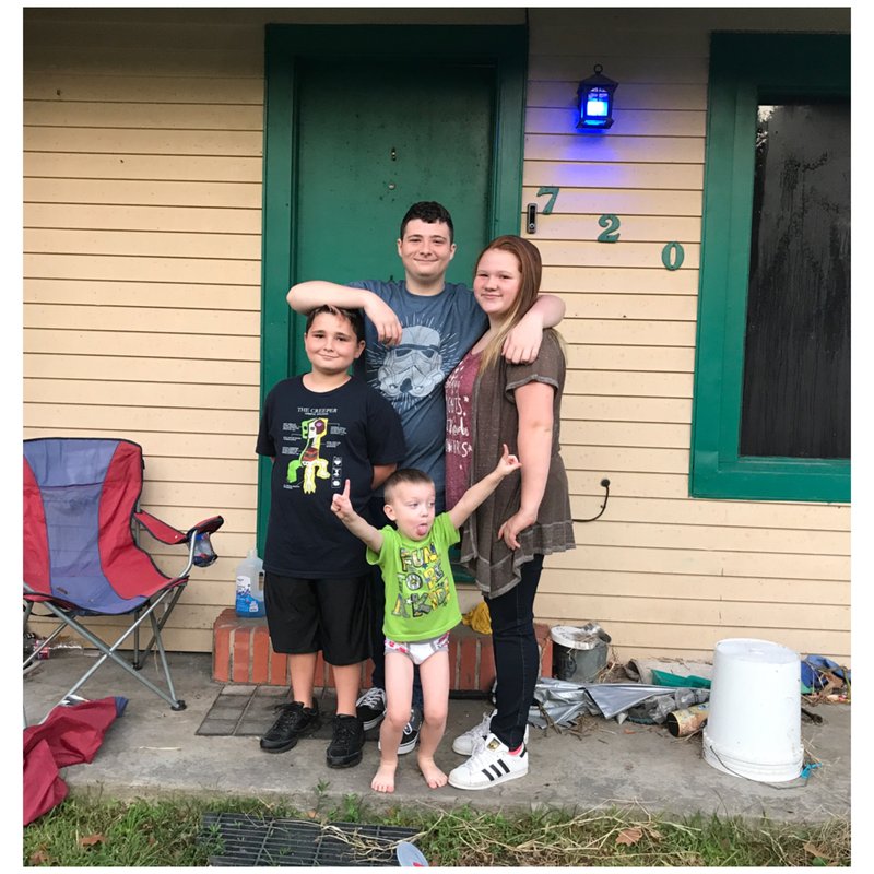 Michelle "Shell" Mathis - Photo 126