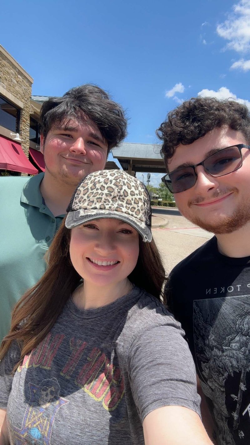 Michelle "Shell" Mathis - Photo 171