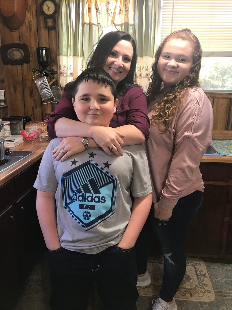 Michelle "Shell" Mathis - Photo 191