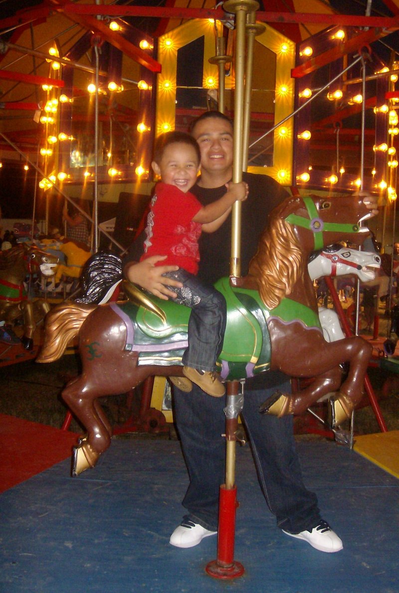 Steven Ivan Acosta - Photo 5