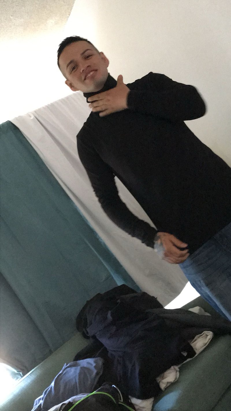 Steven Ivan Acosta - Photo 27