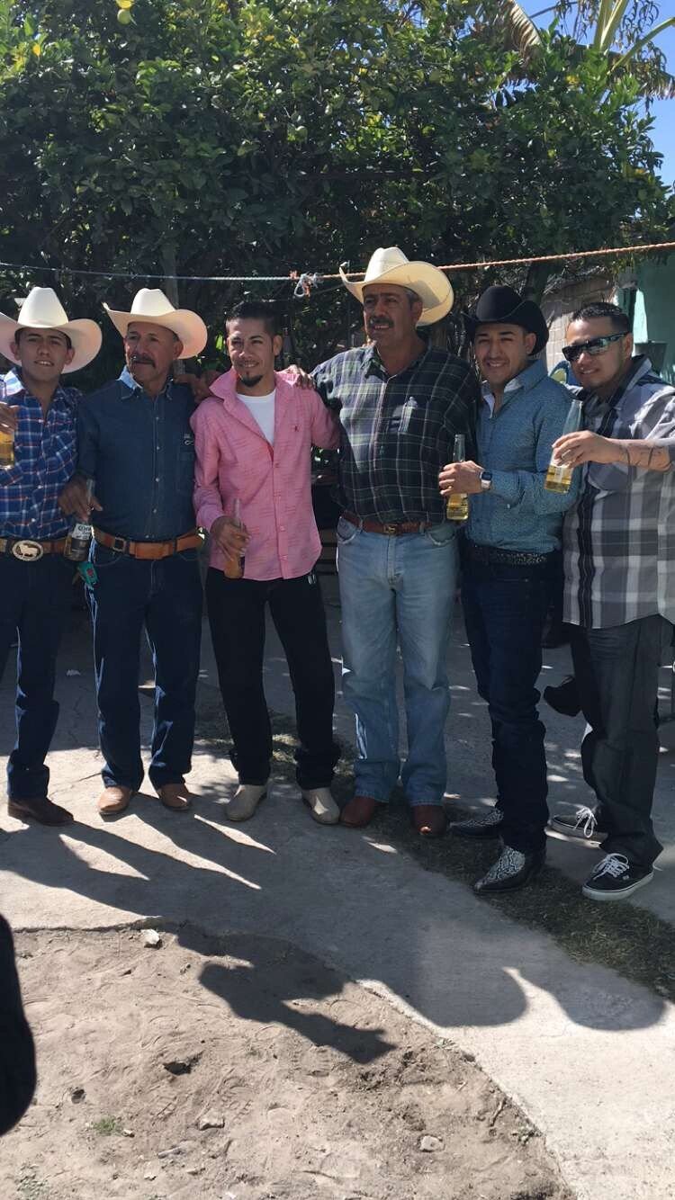 Steven Ivan Acosta - Photo 65