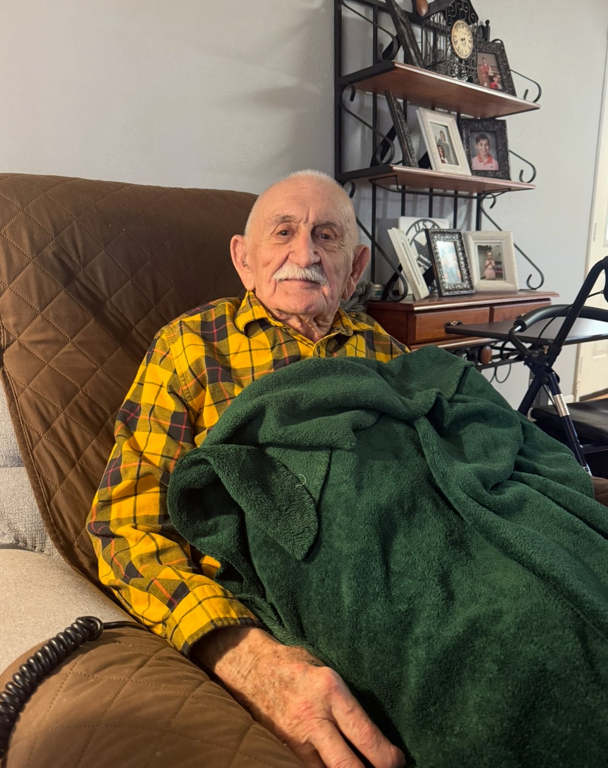 Dewey Lejeune — photo 91