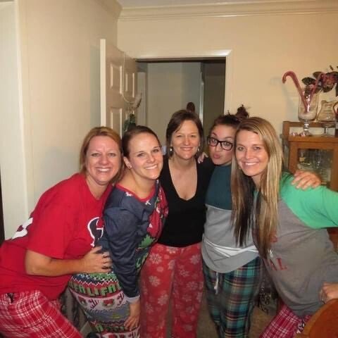 Regan Michele Taylor - Photo 3