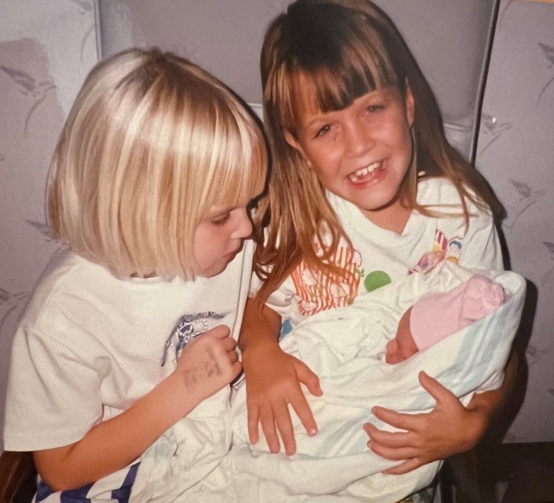 Regan Michele Taylor - Photo 100