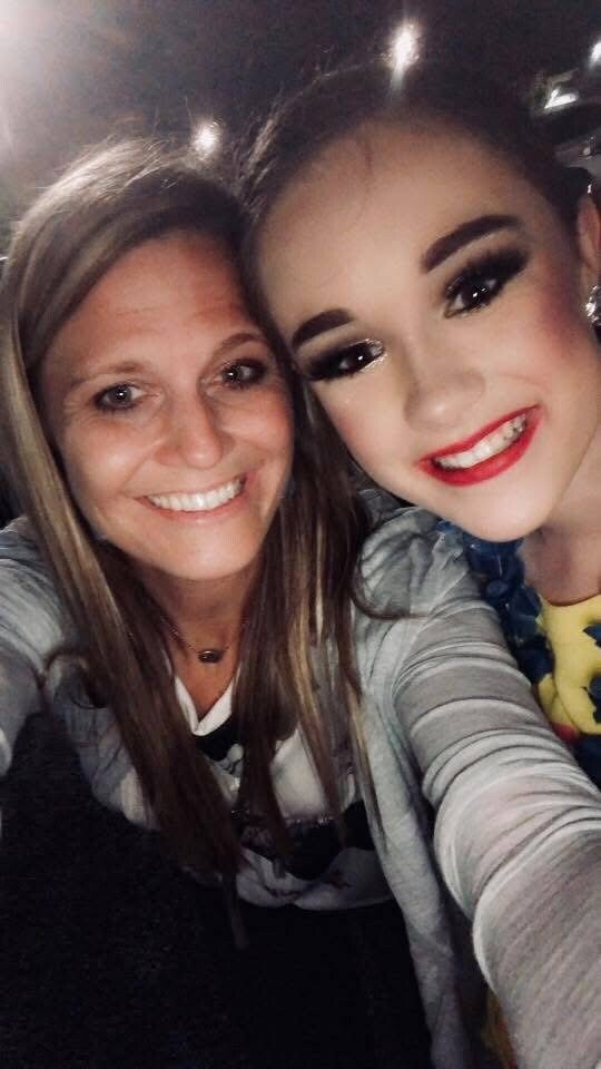 Regan Michele Taylor - Photo 104