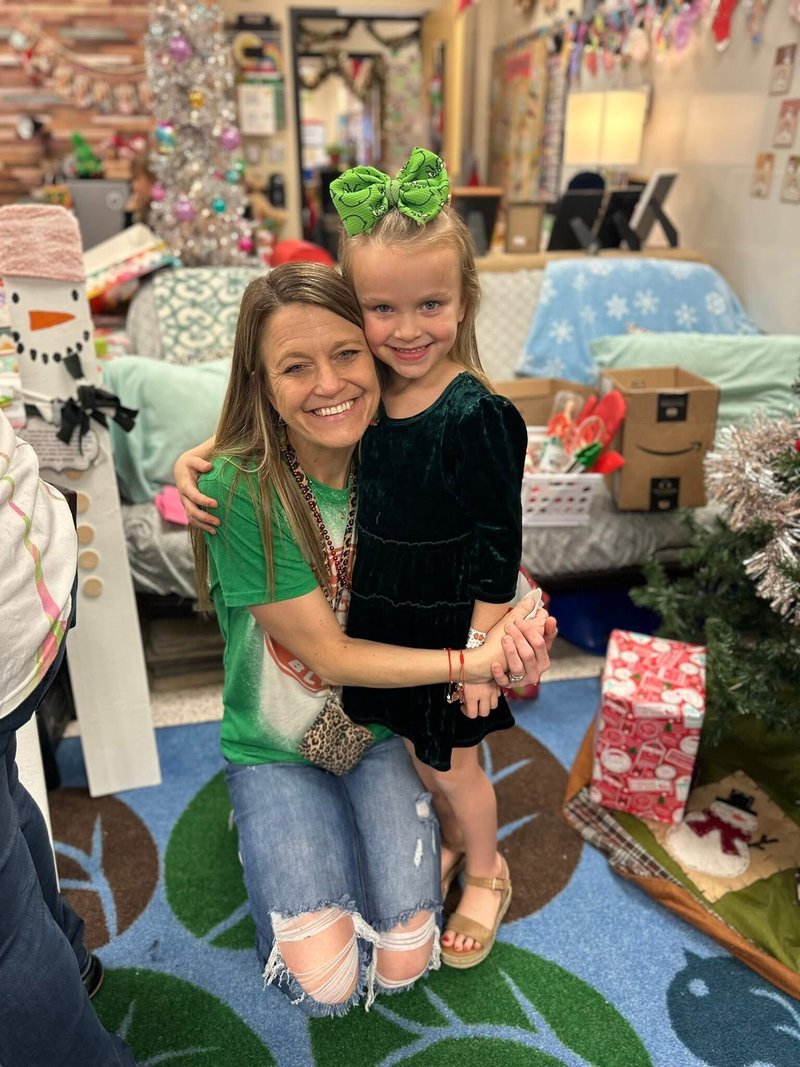 Regan Michele Taylor - Photo 167