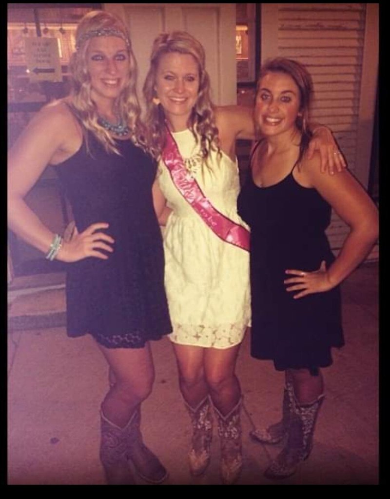 Regan Michele Taylor - Photo 179