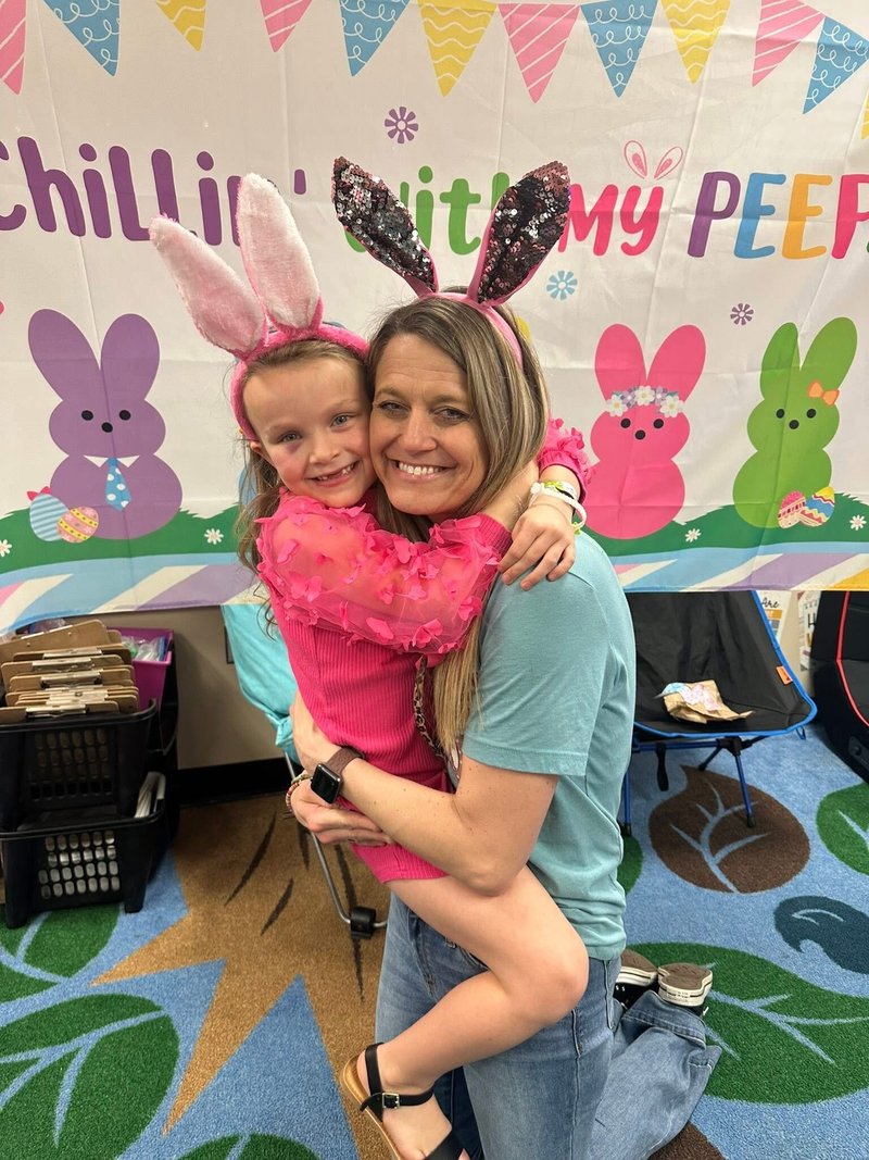 Regan Michele Taylor - Photo 183