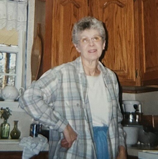 Arlene Small — photo 12