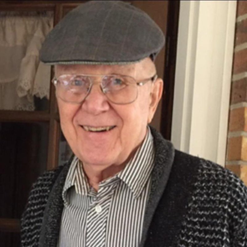 Robert Carlton Armstrong - Photo 2