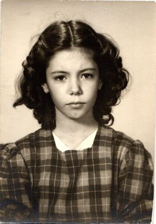 Kathryn Josephine Williams - Photo 37