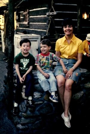 Kathryn Josephine Williams - Photo 82