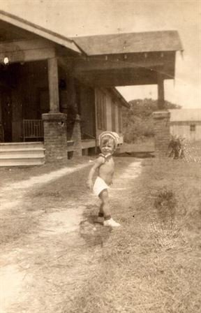 Kathryn Josephine Williams - Photo 115