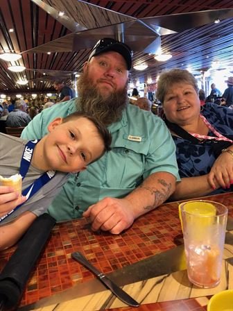 Debbie Prosperie - Photo 12