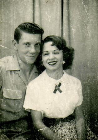 Orelia Marie Saltzman - Photo 5