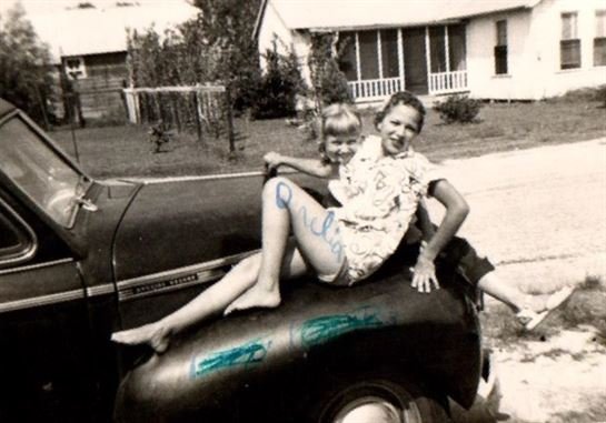 Orelia Marie Saltzman - Photo 6