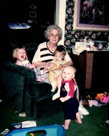 Mary Frances Mazzola Bethard - Photo 11