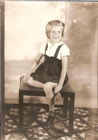 Shirley May Young - Photo 53