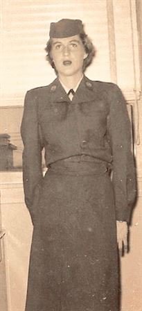 Shirley May Young - Photo 60