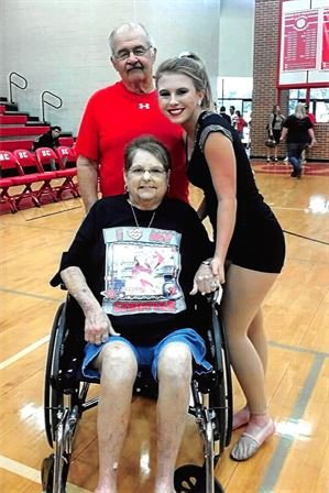 Peggy Hernandez Riley - Photo 5