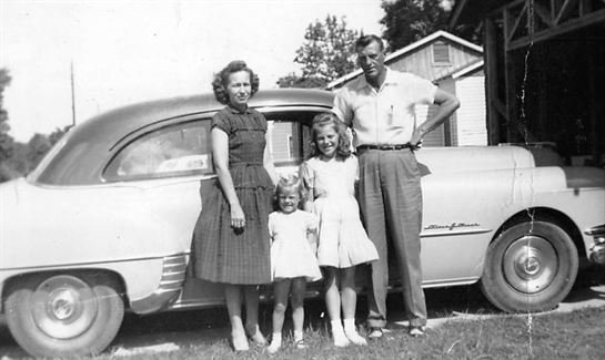 Anita Louise Bussell - Photo 68