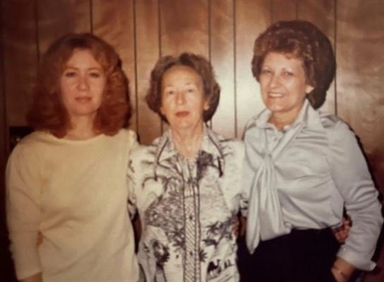 Linda Kay Crump - Photo 22