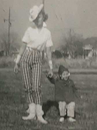 Mary Elizabeth Rush Mazoch - Photo 4