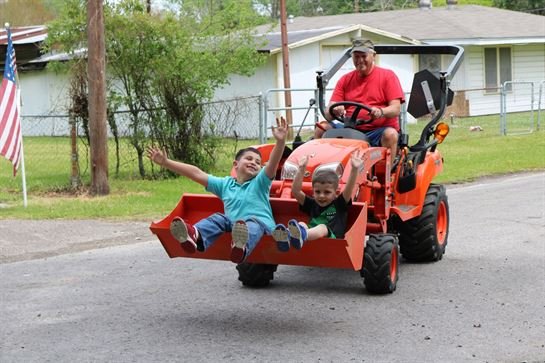 Tommy Lynn Henry - Photo 8