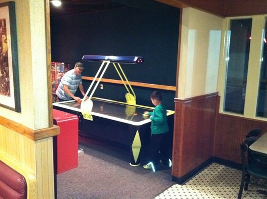 Tommy Lynn Henry - Photo 29