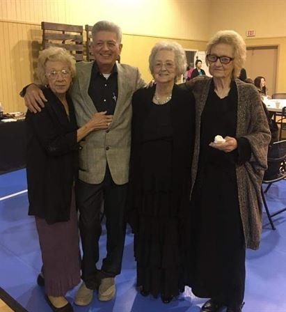 Evelyn Rose Montgomery - Photo 8