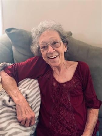 Evelyn Rose Montgomery - Photo 9