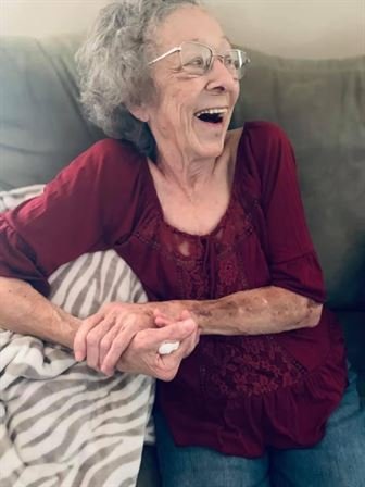 Evelyn Rose Montgomery - Photo 54