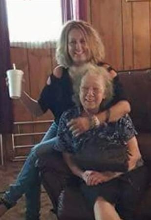 Evelyn Rose Montgomery - Photo 55