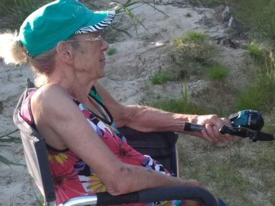 Evelyn Rose Montgomery - Photo 93