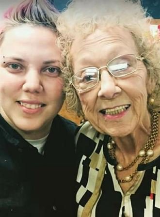 Evelyn Rose Montgomery - Photo 99