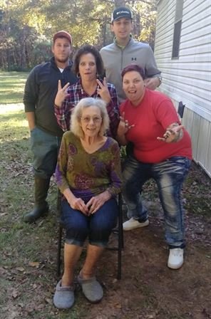 Evelyn Rose Montgomery - Photo 100