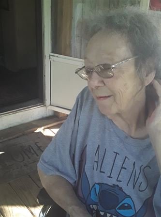 Evelyn Rose Montgomery - Photo 105