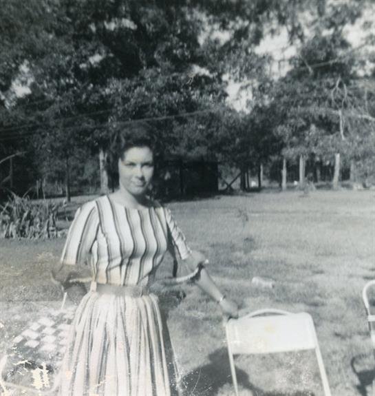 Regina "Gina" Ann Rawls Hayes - Photo 22