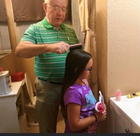 Charles Robert Moxley - Photo 33